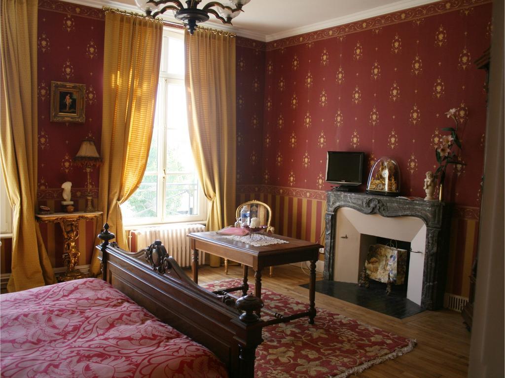 Chateau Du Clos Mortier سان ديزييه الغرفة الصورة